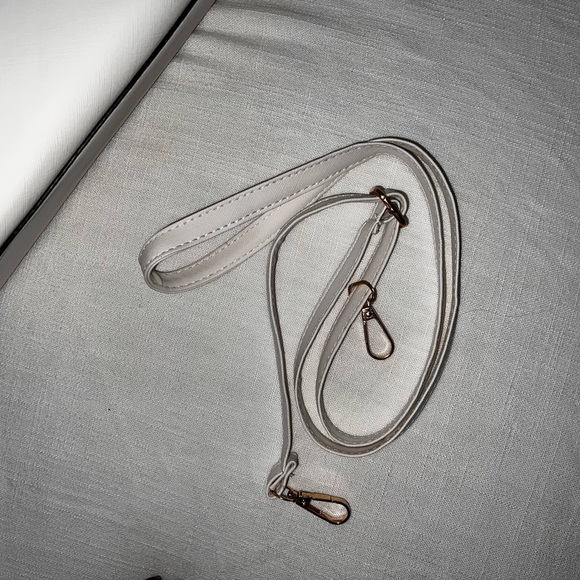 White brandnew none branded purse - Picture 8 of 10